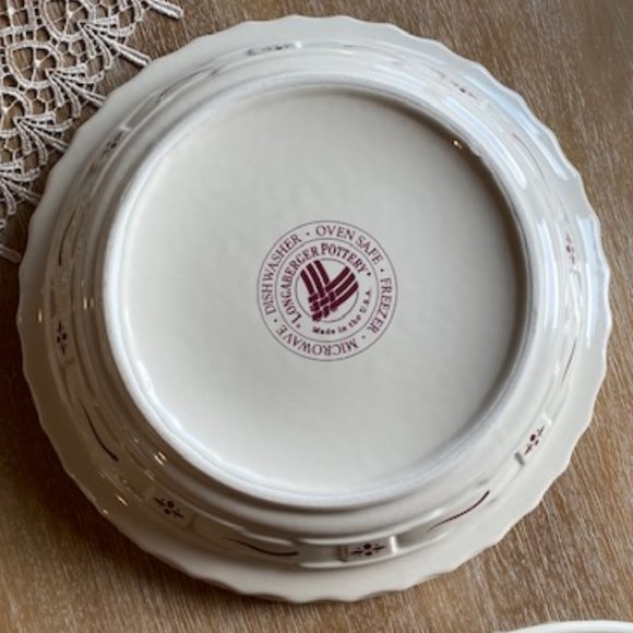 Longaberger Pie Plate - Picture 3 of 3